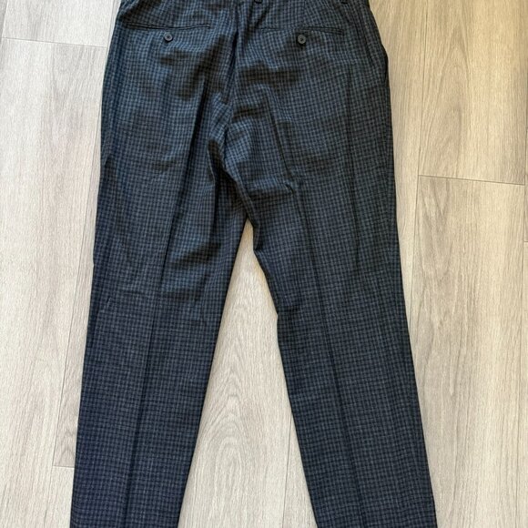 Theory Grey Suit Set in Charcoal Check Wool-Cotton - Picture 11 of 11